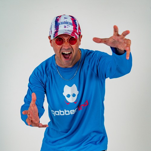 Portrait of MC Rave