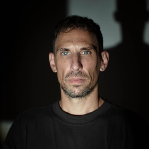 Portrait of Mike Larry