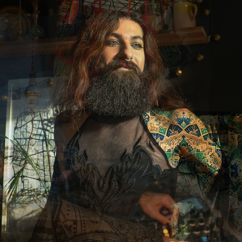 Portrait of ALIO