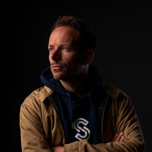 Portrait of Ian Storm