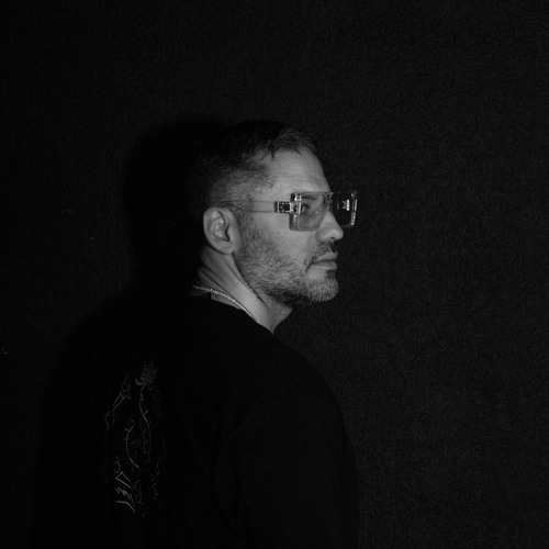 Portrait of Mombacker