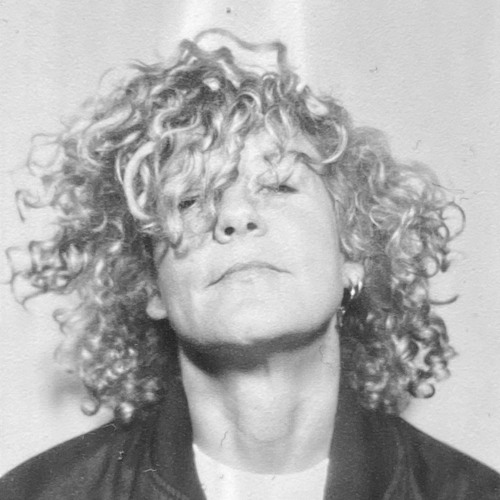Portrait of tINI