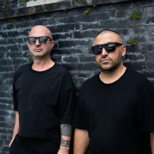 Portrait of Neverdogs
