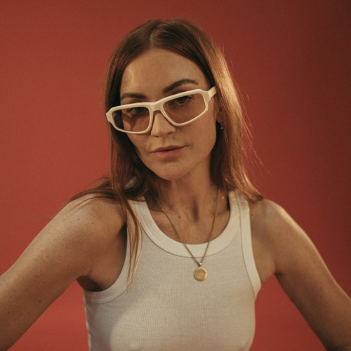 Portrait of Arielle Free