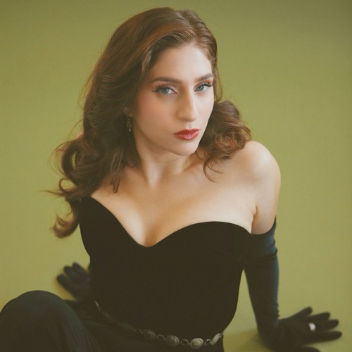 Portrait of Lara Sarkissian