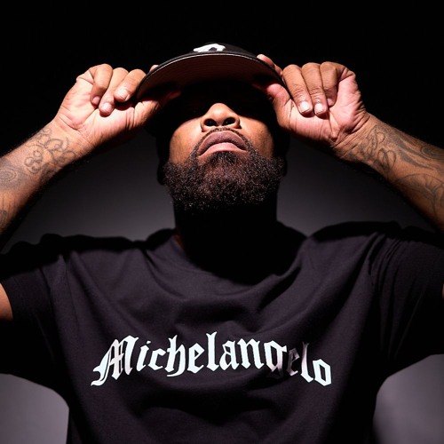 Portrait of DJ E-Clyps